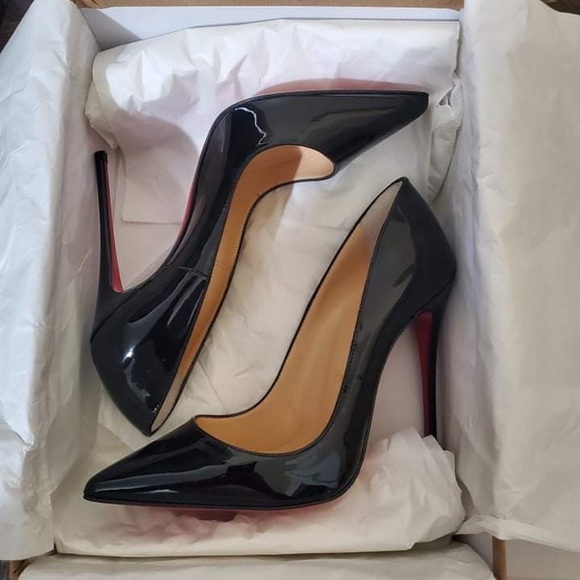Will ship 
Pigalle Follies 100 Leather Pumps
Size 35.5 
Brand new, never worn! - Picture 1 of 8